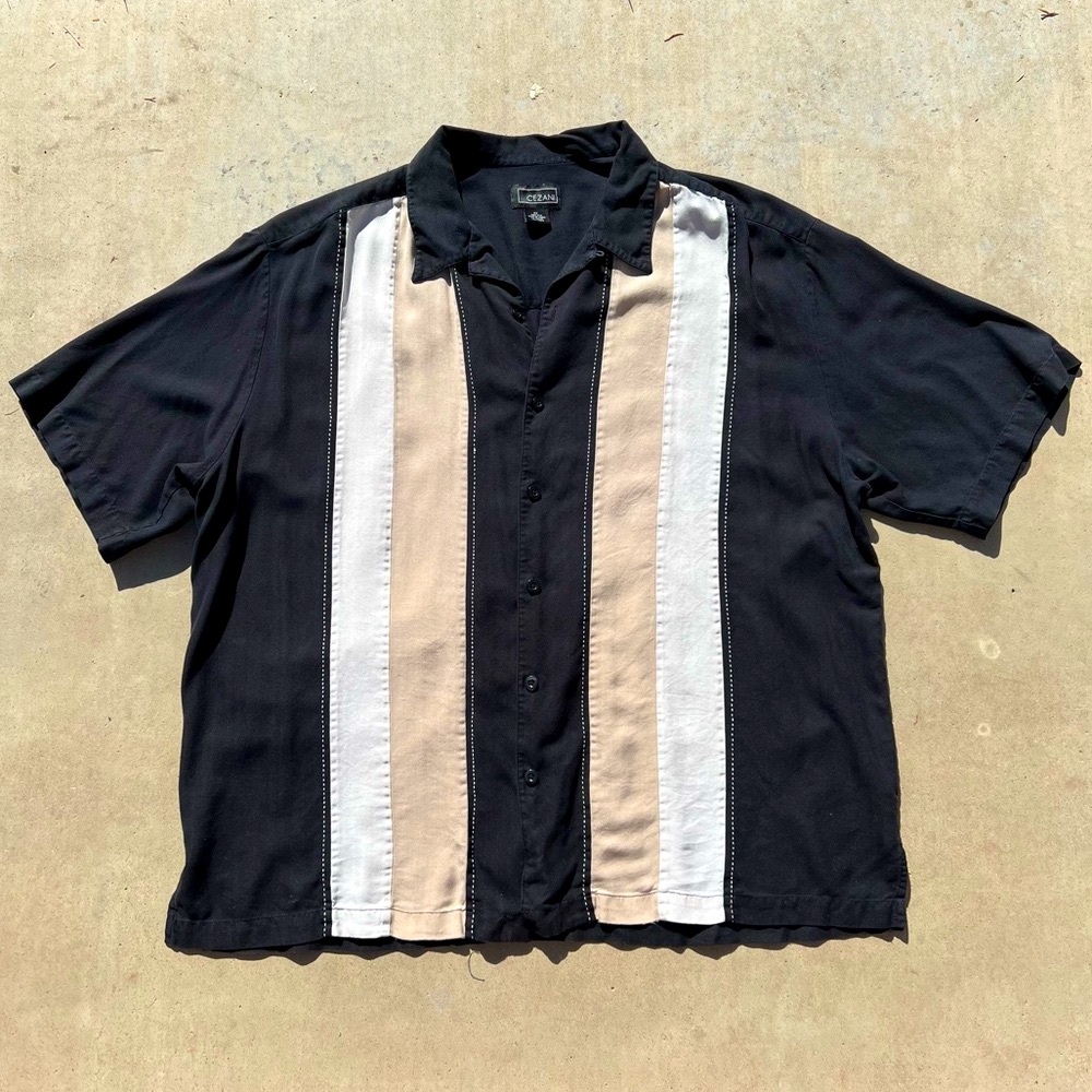 Mens vintage 90s Pure Silk Black and Tan Casual Button Down Short Sleeve Shirt